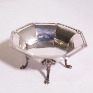 Sterling silver Art Nouveau Bon Bon dish, 1912